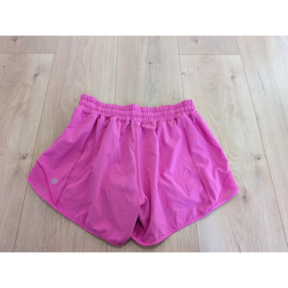 Lululemon Hotty Hot Short II Low Rise 4" Pink Highlight *Liner Removed* Size 6